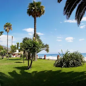 Szálloda Caparena, Taormina